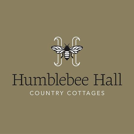 The Treehouse At Humblebee Hall Worcester Esterno foto